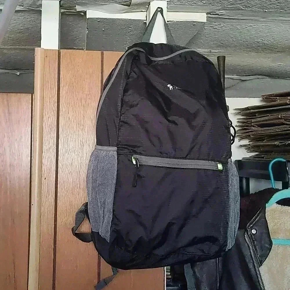 The Friendly Swede Waterproof lite Backpack